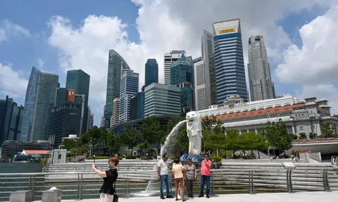 Các đại gia địa ốc Singapore lãi đậm